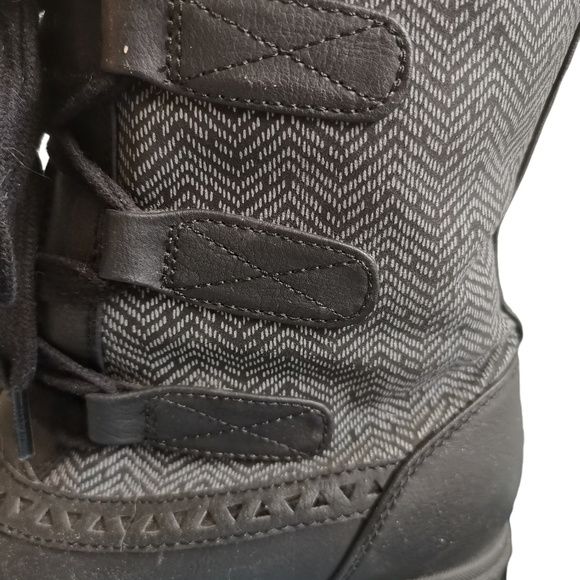 Keds winter boots, size 6 - Picture 5 of 7